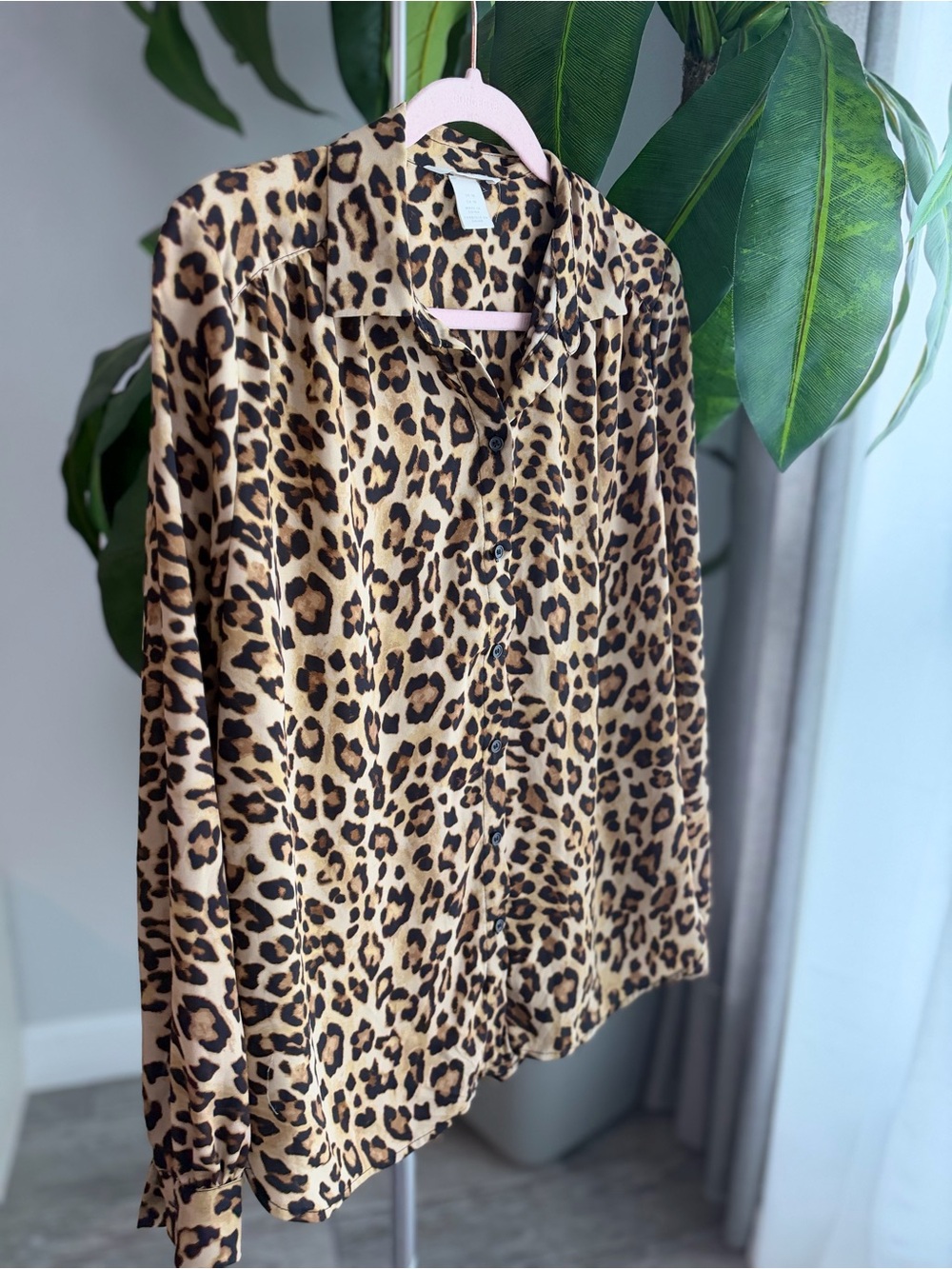 H&M Leopard-Print Button-Up Blouse - Tan & Black